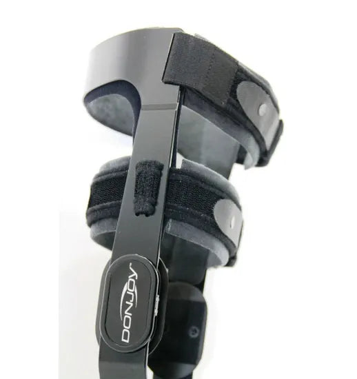 DonJoy 4Titude Combined Instability Knee Brace
